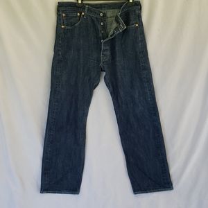 Levi button fly Men's size W36 L32